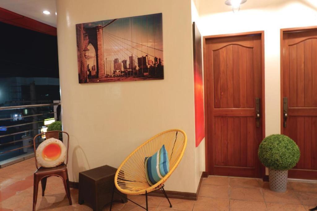 The Stopover Hostel - Mactan Lapu-Lapu City Luaran gambar